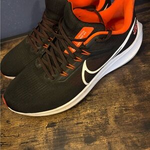 Size 11- NFL x Nike Air Zoom Pegasus 38 Cincinnati Bengals